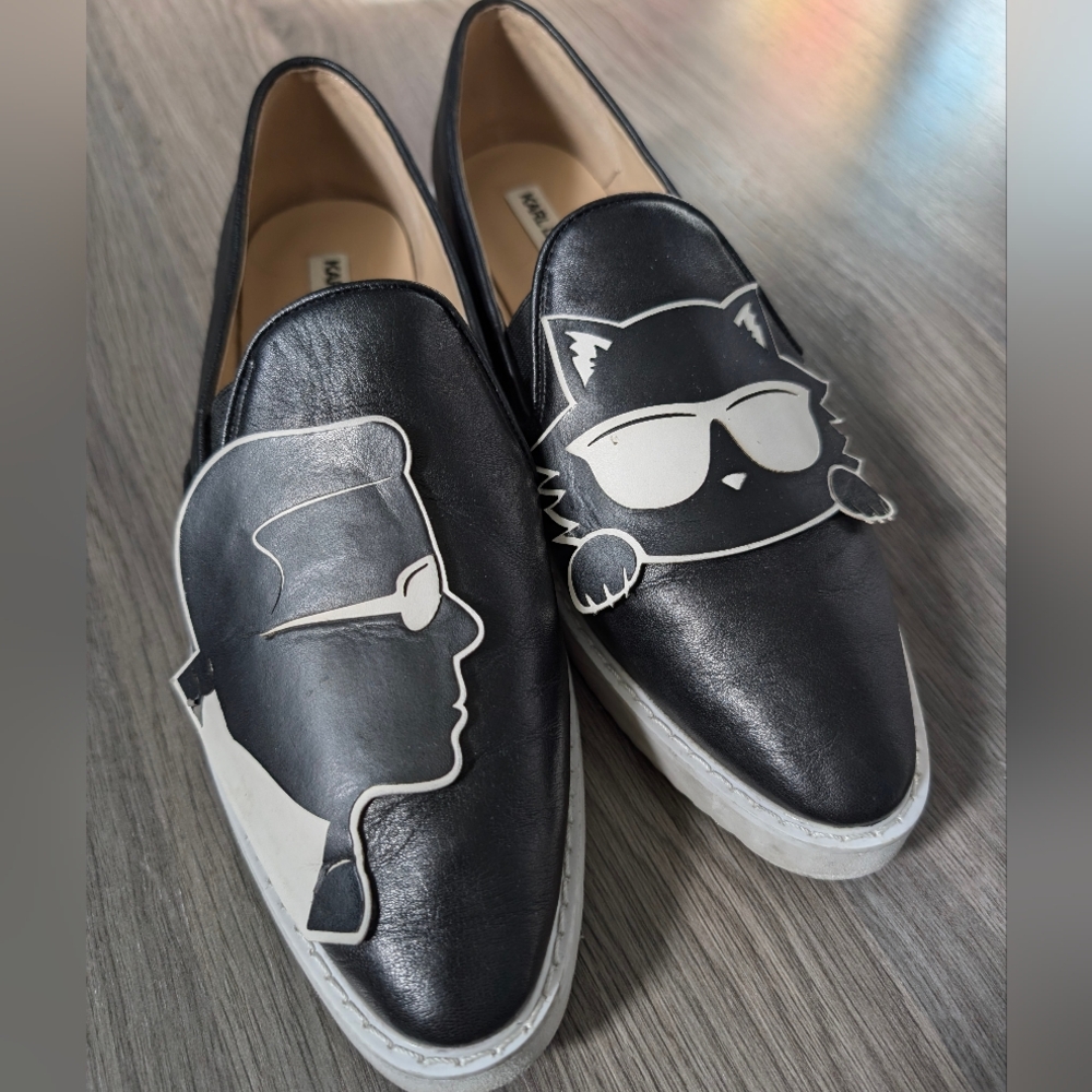 Karl Lagerfeld Leather Slip On with a cat